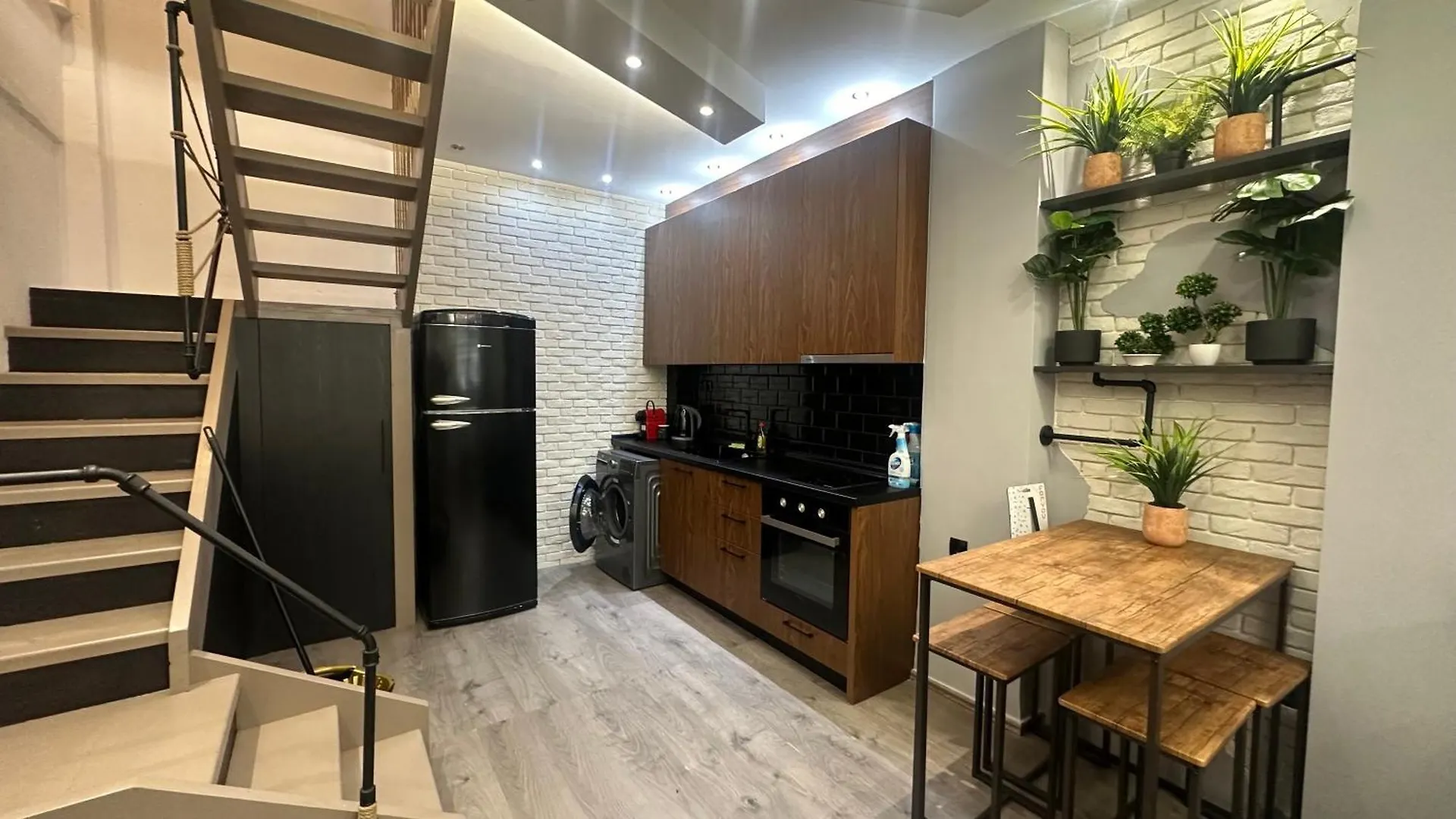City Loft Thessaloníki Lägenhet